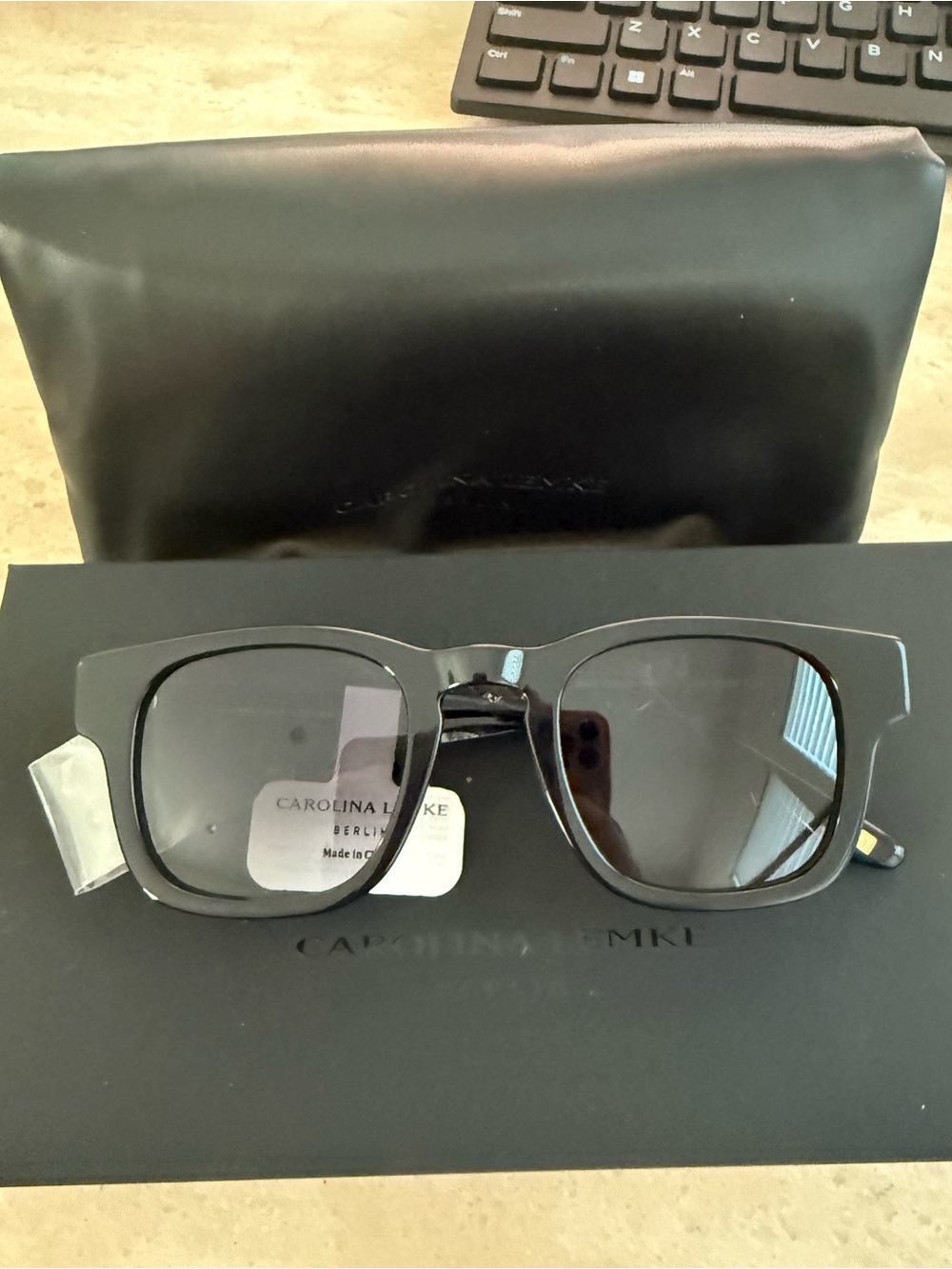 Carolina Lemke Men's Black Square Sunglasses full set